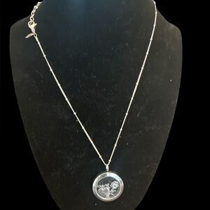 Origami  Owl Locket Silver Round Locket Necklace - Silver grandma love charms